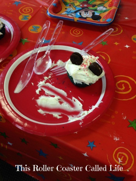 DisneySide Mickey Cupcake