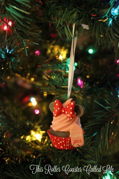 Hallmark Minnie Mouse Cupcake 2015 Ornament